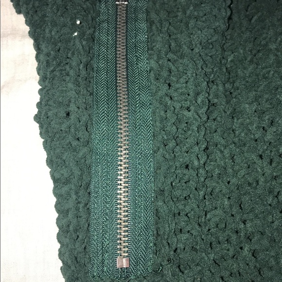 Super Soft Hunter Green Cropped Sweater - Picture 4 of 4